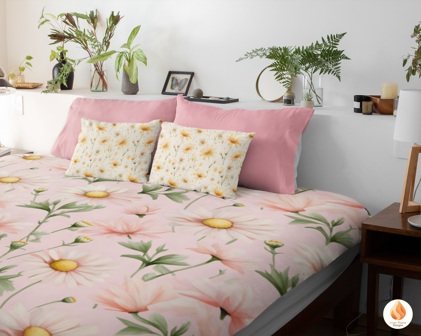 Watercolour Daisy Floral Surface Patterns | Seamless Patterns for Wallpaper, Textiles, Packaging and Digital Designs